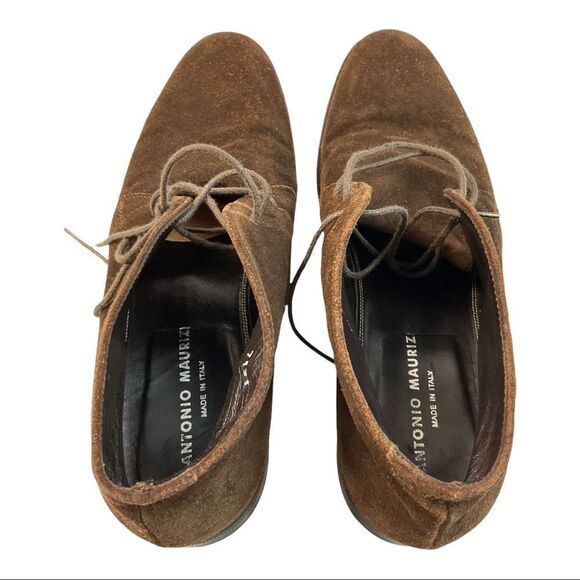 Antonio Maurizi  Men’s  Brown Suede Ankle Boots. Size 39. main image 7